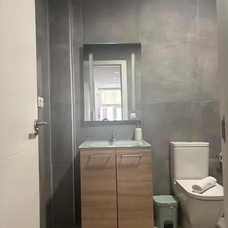 Apartamento Piso Estupendo A 3 Min De La Estacion De Tren Ave Y Bus Málaga